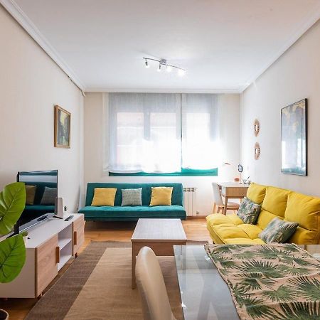 Apartamento Centrico Con Wifi Y Parking De Coche Tamano Medio Onís Εξωτερικό φωτογραφία