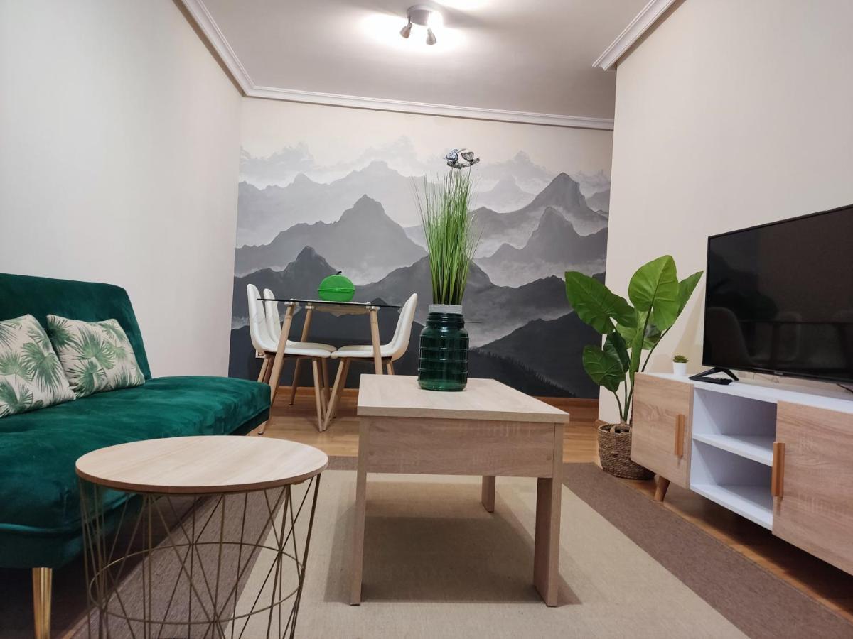 Apartamento Centrico Con Wifi Y Parking De Coche Tamano Medio Onís Εξωτερικό φωτογραφία