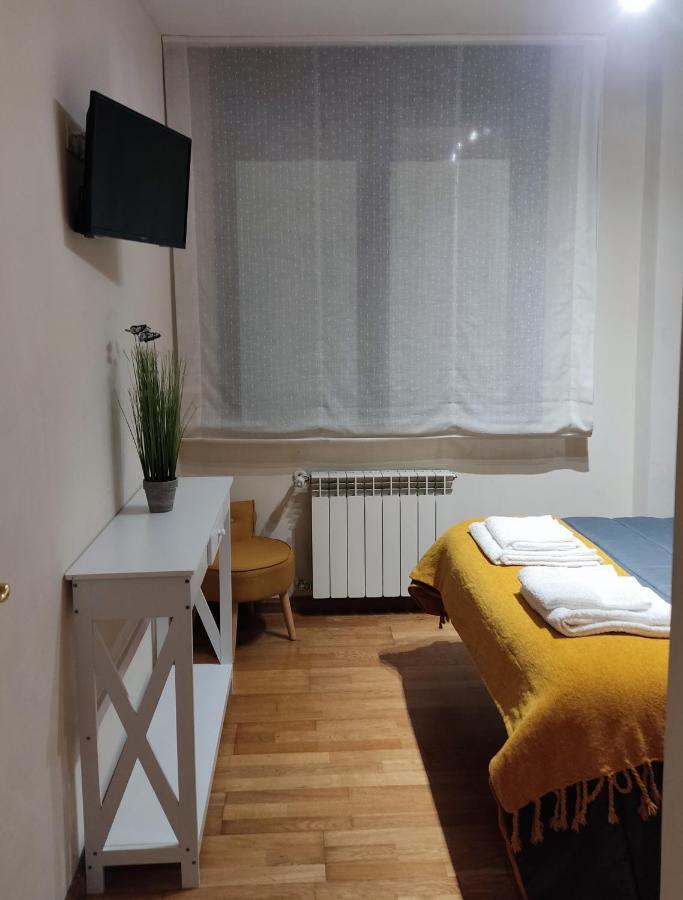 Apartamento Centrico Con Wifi Y Parking De Coche Tamano Medio Onís Εξωτερικό φωτογραφία